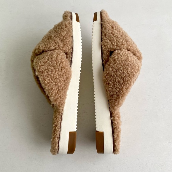 ✨New SAM EDELMAN Alice Faux Fur Slide Sandals Camel Shearling 7M - Picture 5 of 8